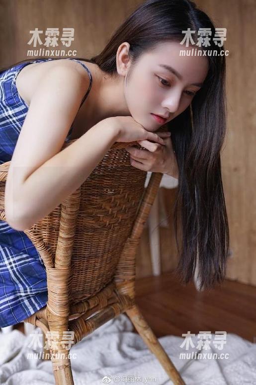 首页的“51cg4”，这画风不对，我要静静……