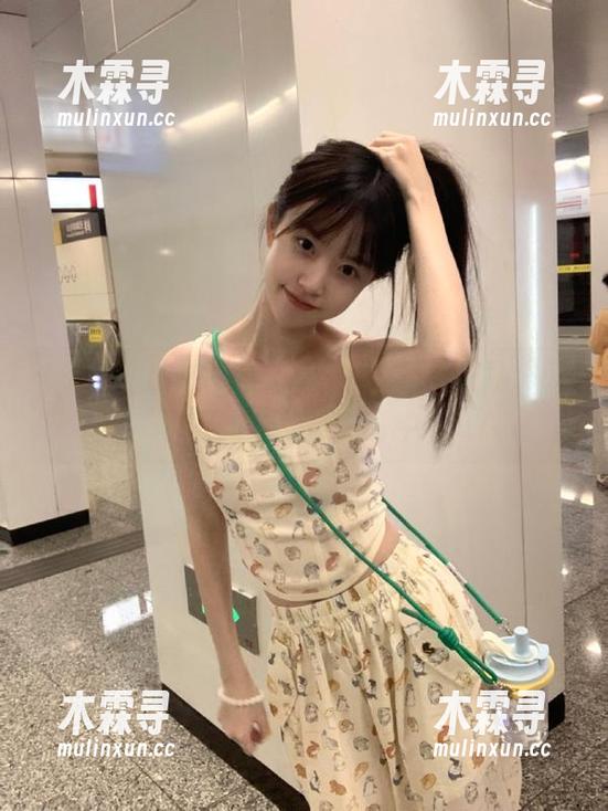 最新黑料视频惊现51热门，瓜群众肾上腺素飙升中…