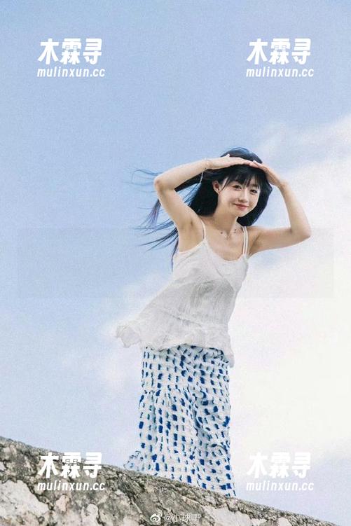 52吃瓜网苹果版，吃瓜不分年龄，心态保持年轻就好。