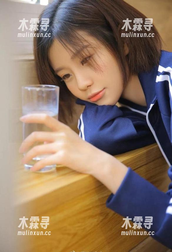 998su直达吃瓜现场，神秘瓜子味弥漫四周…是不是有点太诱人了？