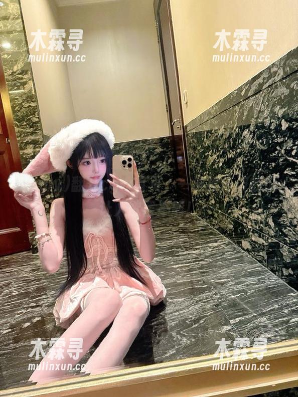 翻开cgw首页，一波接一波的瓜让人欲罢不能！