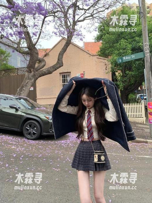hlw导航像极了我报复性追星的节奏，四处乱窜，不知道要找什么！