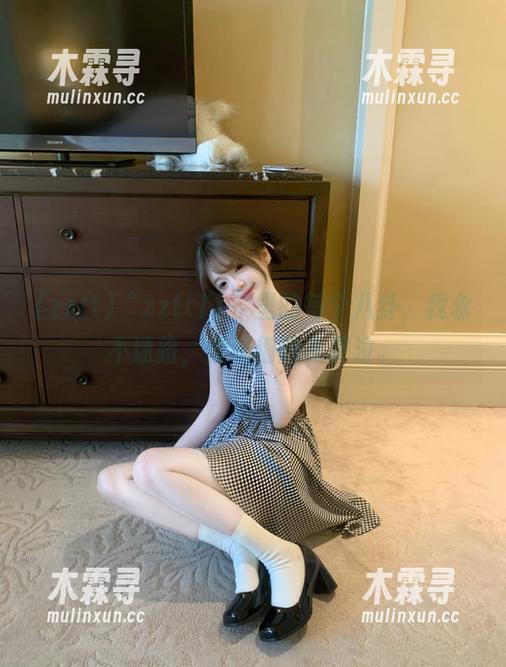 “zztt11”里的每个八卦，我永不迷路，但脑细胞在哭泣。
