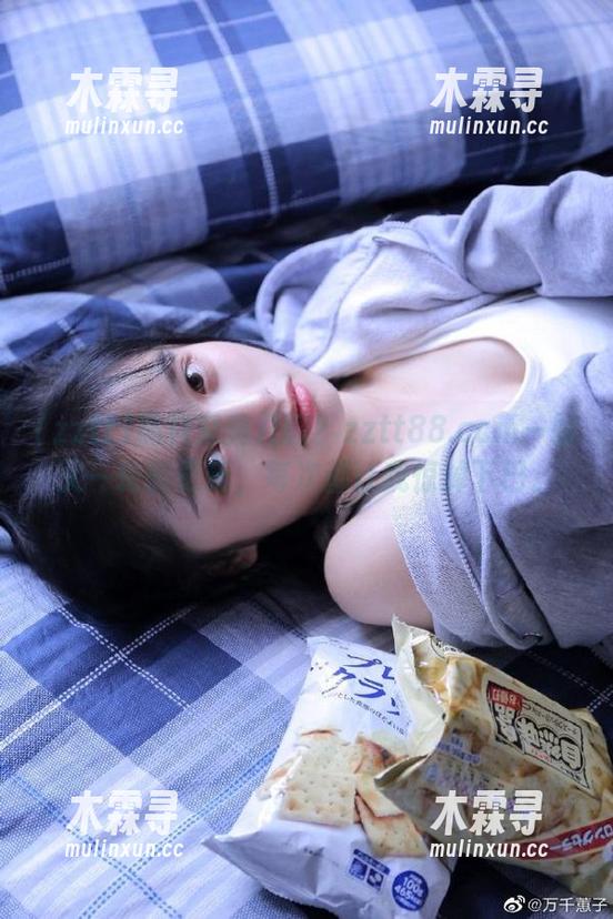 黑料究竟几何？zztt88.ccm一轮又一轮的更新，每次都让我惊掉下巴。