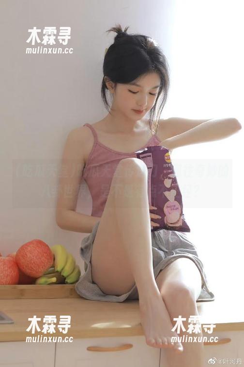 吃瓜天堂传送门，通往奇妙的八卦世界，是不是有点不正经？