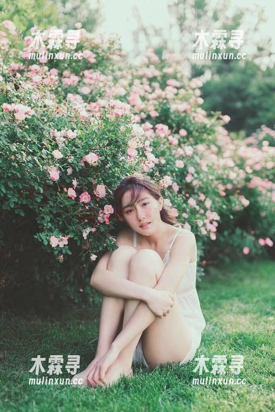 吃瓜天堂 在吃瓜天堂的苹果版,认真了,爱情和瓜果都难以下咽...