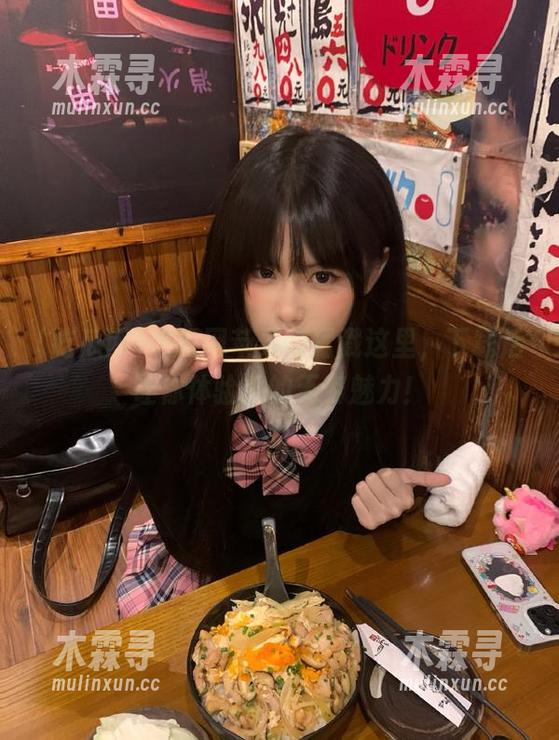 吃瓜网苹果版猛戳这里，下载后让你体验瓜的无穷魅力！