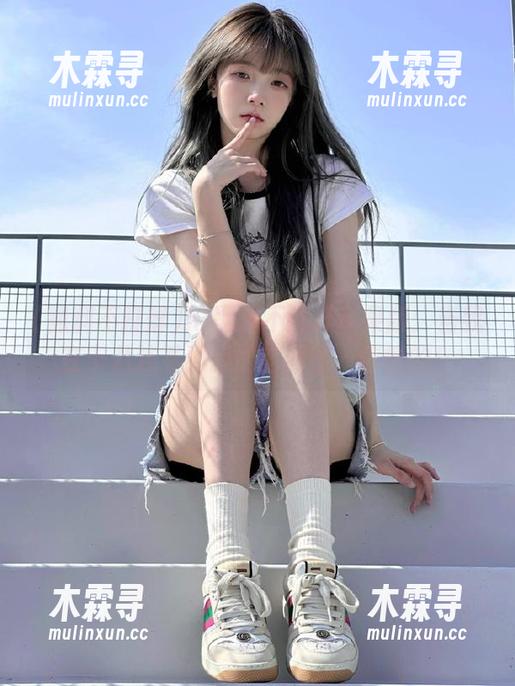 黑料不打烊 hl黑料不打烊苹果版:当我在十八连看到我的老同学…你懂的!