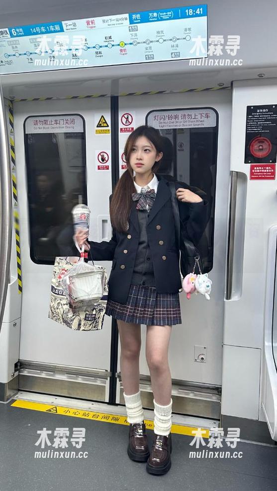 吃瓜神器，直达黑料吃瓜，资源全攻略，你准备好了吗？