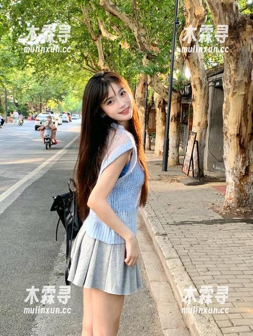 这款“黑料正能量”网页真香，玩偶下载都成了新时尚？