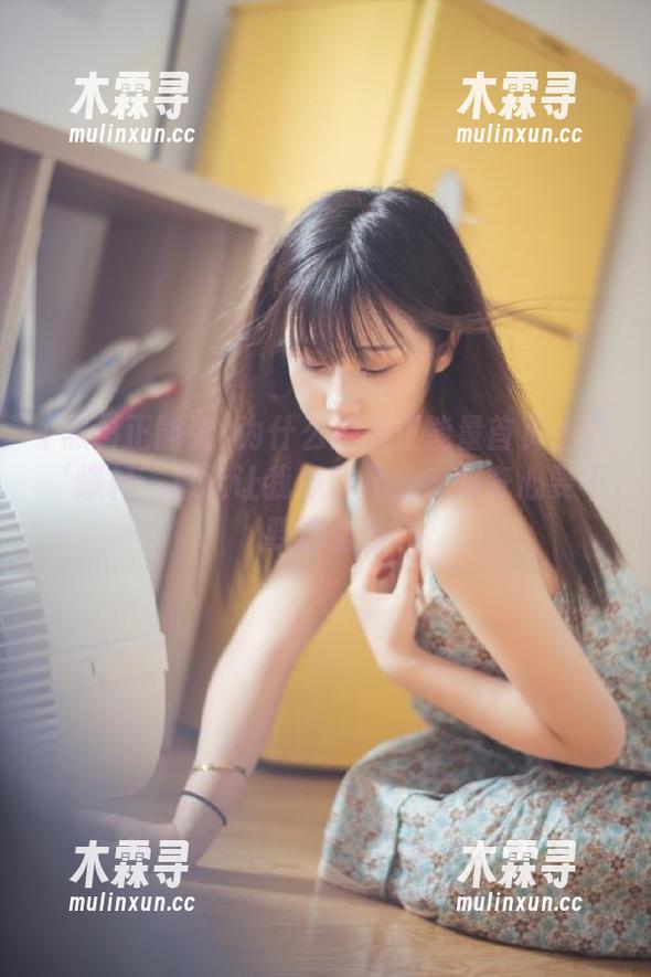 为什么黑料正能量首页上的‘爆料’总能让我停留几秒？好奇心要不要这么强