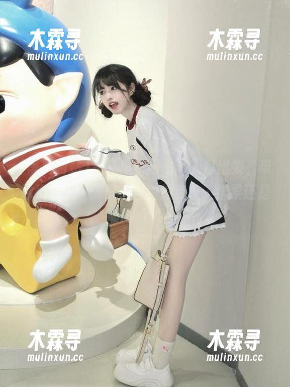 从“黑料网站”入口出发，带你绕个圈子，最后回到原点……结果还是吃了个瓜。
