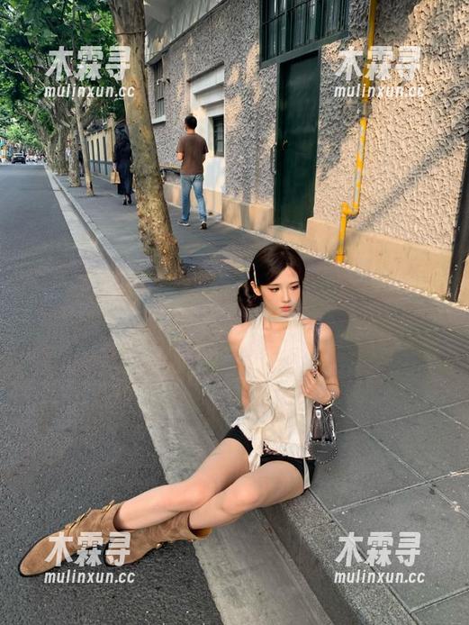 黑料老司机 登录黑料老司机的那一刻,我心中只想说,给我点好料,别给我这种小打小闹。
